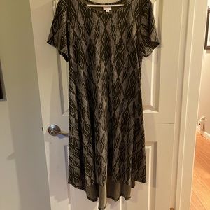 LuLaRoe Carly